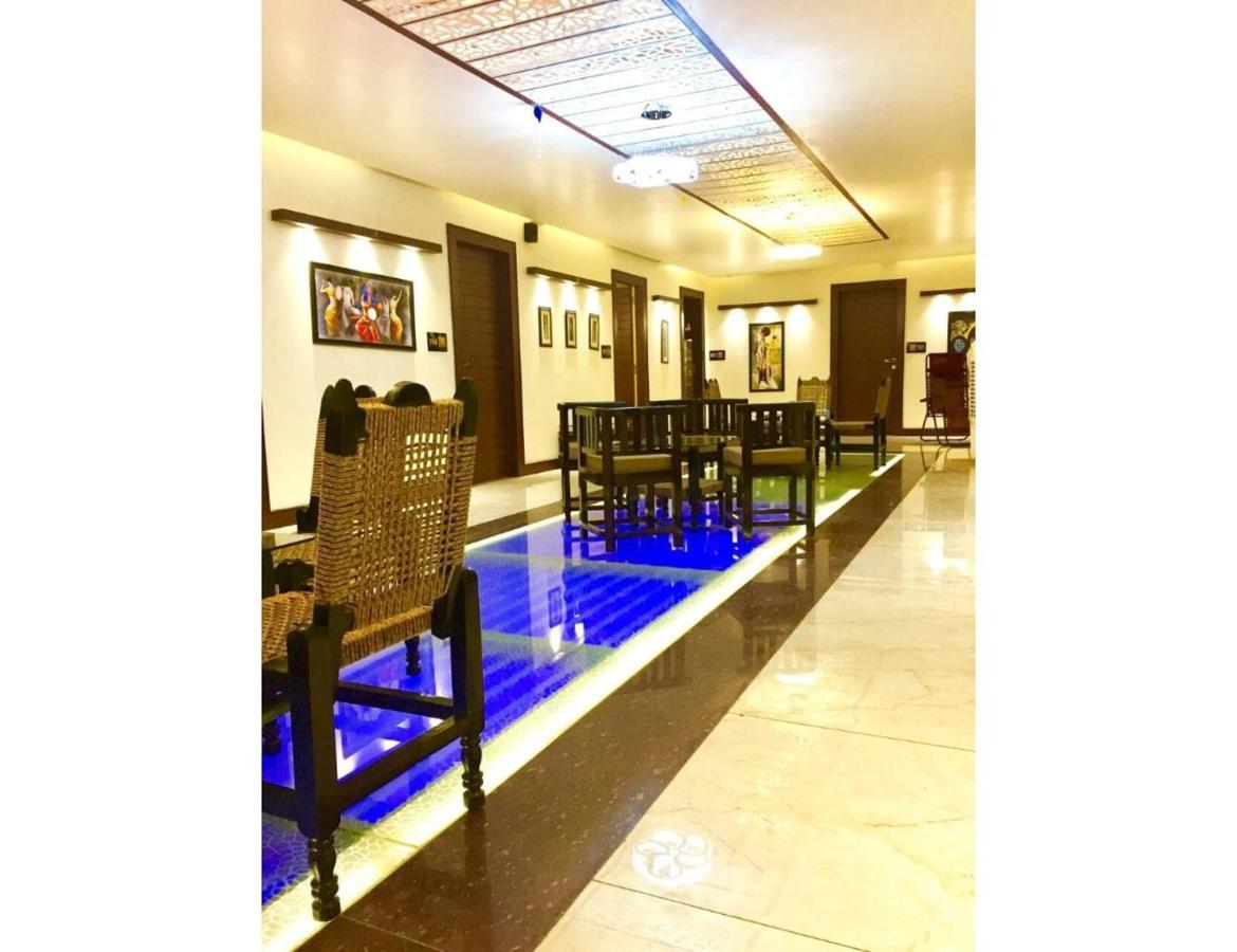 Hotel The Royal, Sehore Екстериор снимка